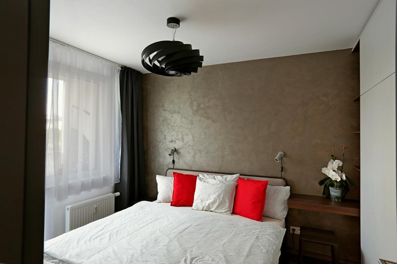 Modern Apartment Near The City Centre Urban Bratislava Eksteriør billede