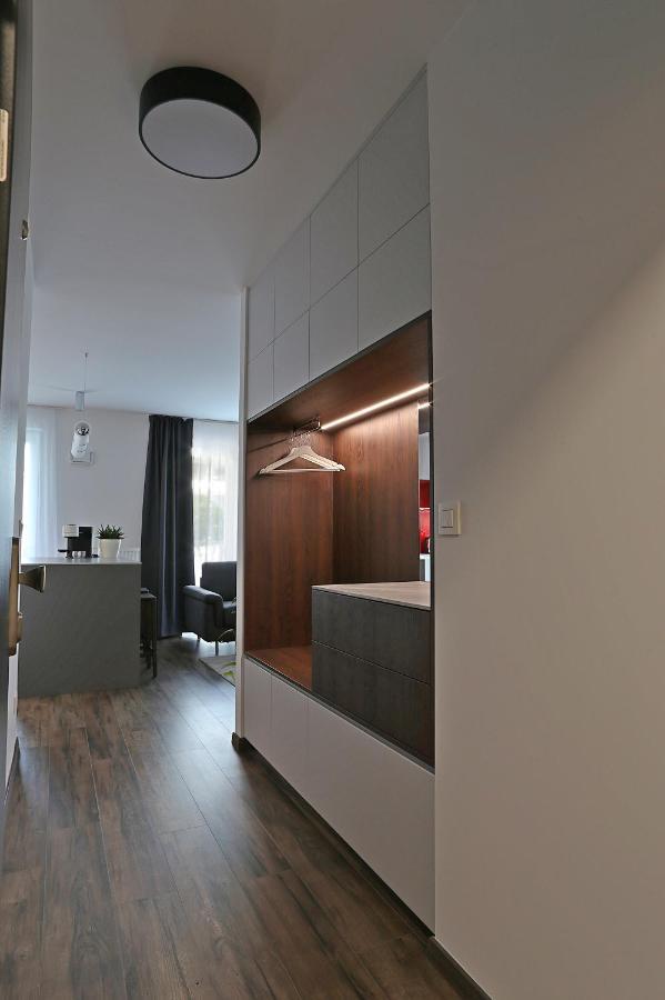 Modern Apartment Near The City Centre Urban Bratislava Eksteriør billede