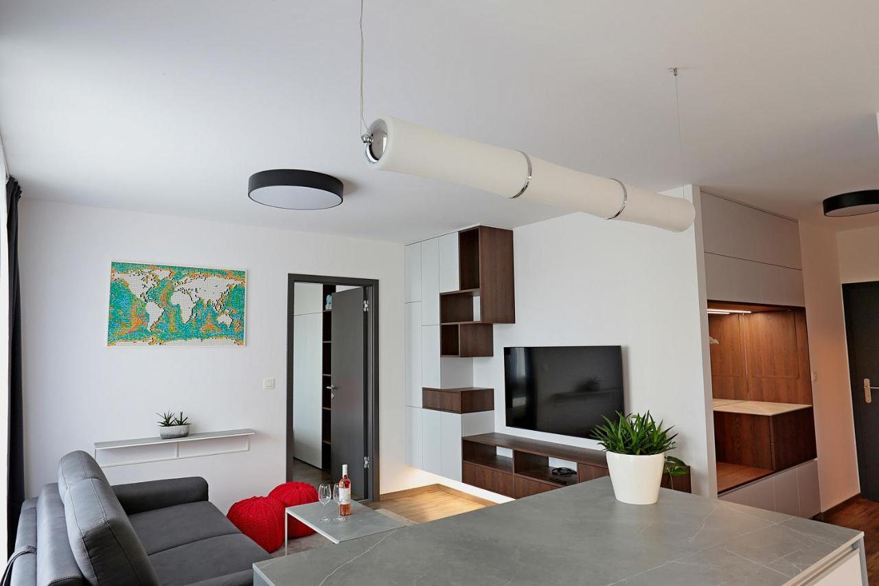 Modern Apartment Near The City Centre Urban Bratislava Eksteriør billede
